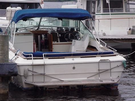 32 FOOT SEA RAY FOR SALE BY OWNER W/12'6" BEAM boat for sale from USA