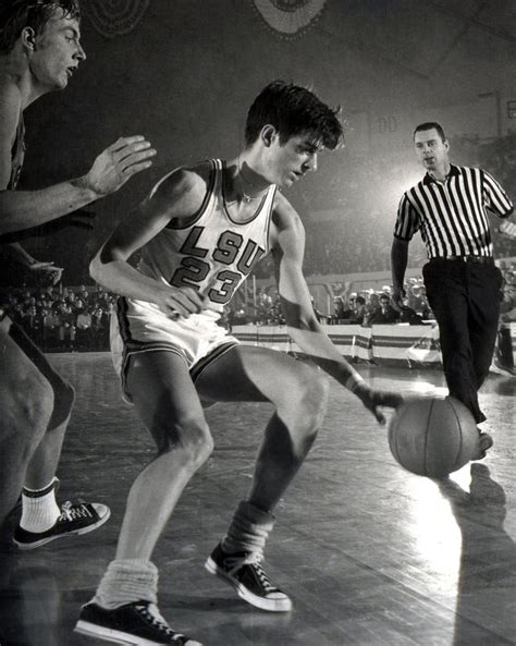 Pete Maravich Dribbling Photograph by Retro Images Archive - Pixels