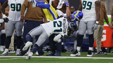 Digging into Seattle Seahawks' 'maddening' penalty issue