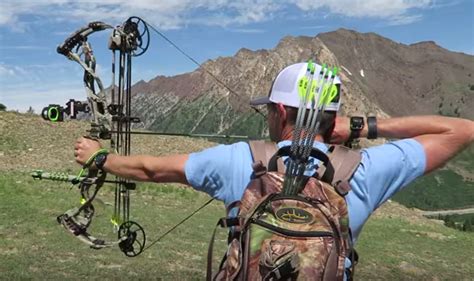 The 5 Best Beginner Compound Bows - [2021 Reviews]