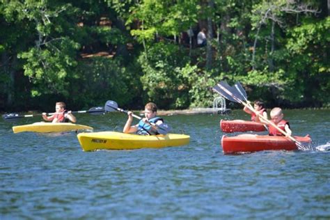 Best Sleepaway Summer Camps In Maine (2023) - Camps Insider