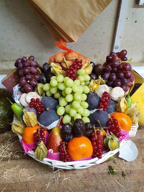 Fruit Basket Special - Leon's Fruit Shop