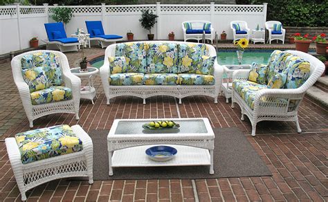 White Palm Springs Resin Wicker Furniture Sets - Wicker Patio Furniture, Full Size - Outdoor ...