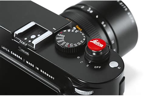 6 Best Leica accessories that are a must-have [2023]