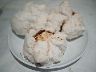 Li Wah Dim Sum - Steamed BBQ Pork Bun | Edsel Little | Flickr