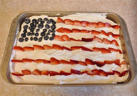 That Sexy Dish!: The Best American Flag Cake - 4th of July Celebration