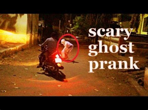 Ghost Prank 👻 😱 must watch video 🤣🤣 - YouTube