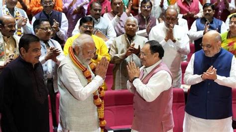 At BJP meet, PM Modi tells MPs to focus on social issues, reach out to people | Latest News ...