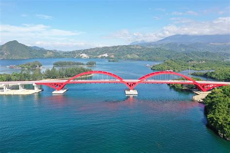 Mengenal Buah Merah Papua, Warnanya Mirip Jembatan Youtefa : Okezone ...