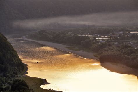 Summer Evening on the Dniester River · Ukraine travel blog