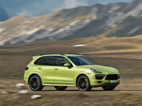 2017 Porsche Cayenne: 79 Exterior Photos | U.S. News