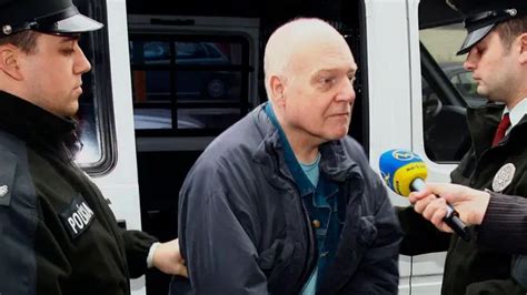 Paedophile Radio 1 DJ Chris Denning dies in prison aged 81 - LBC