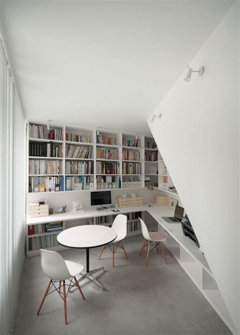 Modern Home Library Designs That Know How To Stand Out