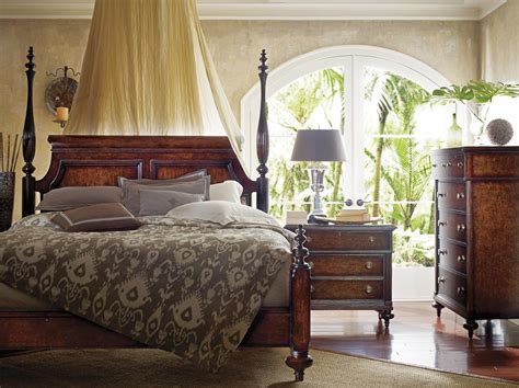 Stanley Furniture British Colonial Portfolio Poster Bedroom Set in Caribe