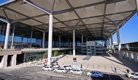 Live Malaga Airport Arrivals, AGP Costa del Sol Arrivals Information