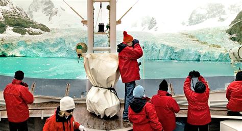 Antarctica Cruises | Luxury Tours of Antarctica | Wilderness Travel