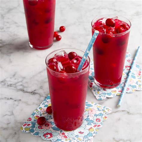 How to Make Homemade Cranberry Juice