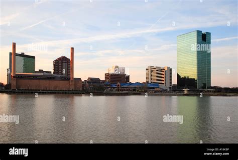 Toledo Ohio skyline Stock Photo - Alamy