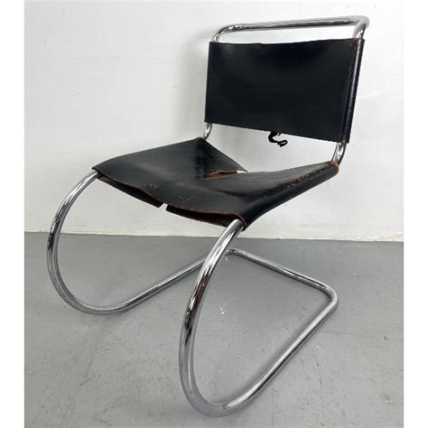 Knoll Black Leather Mr Side Dining Chair. Knoll Label.