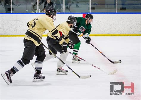 adult-beginner-ice-hockey-learn-to-play-skating-lessons-calgary-19 | Discover Hockey