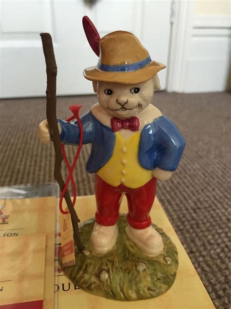 Royal Doulton - Rupert Bear - Algy Pug - Looking Like Robin Hood RB6 ...