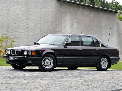 black BMW 750IL sedan #bmw #BMW #750 #seven 7 series #e32 #1080P #wallpaper #hdwallpaper #desktop