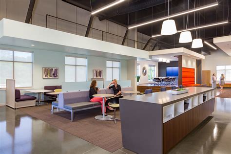 A Look Inside Business Furniture’s Modern Indianapolis Office ...