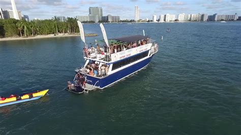 Miami Beach Party Boat | Booze Cruise Miami | Miami Best Boat Party