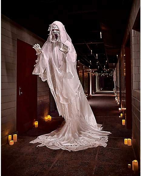 7 Ft Emmeline Animatronic - Spirithalloween.com