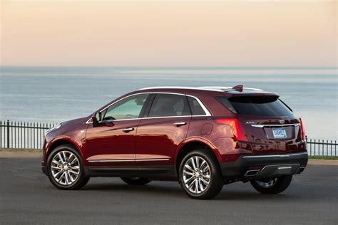 Cadillac XT4 vs. Cadillac XT5 Dimensional Comparison