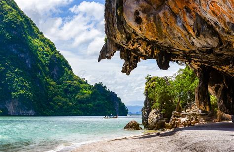 Phang Nga Bay (Ao Phang Nga National Park) Landmark, Thailand ...