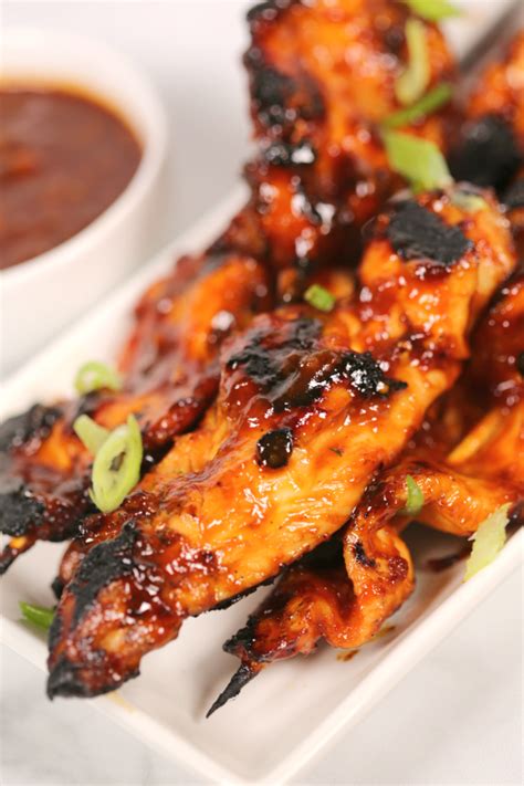 Easy Sticky Chicken Skewers | An easy grilled chicken breast recipe