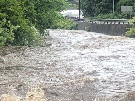 Heavy Rain Causes Flooding Across Parts of CT – NBC Connecticut