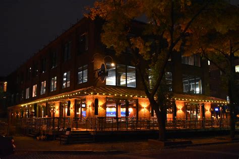 Twin Cities Outdoor Restaurant Lighting