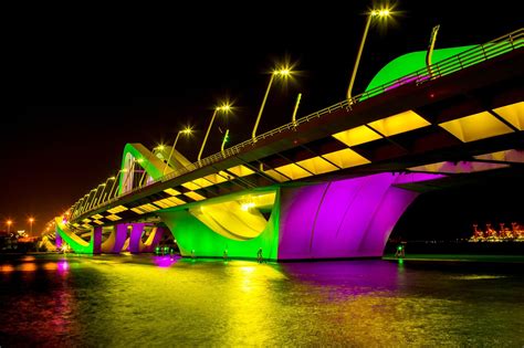 Glowing @ Sheikh Zayed Bridge, Abu Dhabi | Abu dhabi, Arch bridge ...