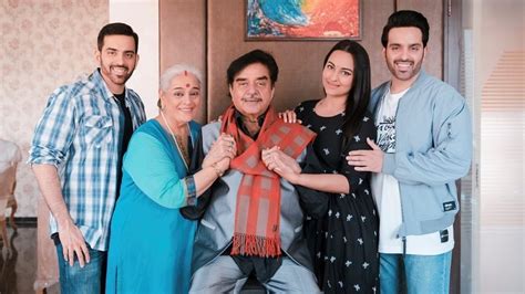 Sonakshi Sinha turns 36: Shatrughan Sinha pens love note