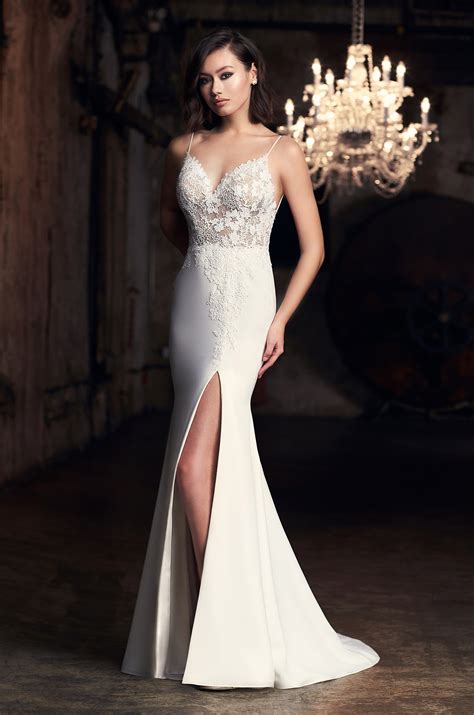 Fitted Crêpe Wedding Dress - Style #2090 | Mikaella Bridal