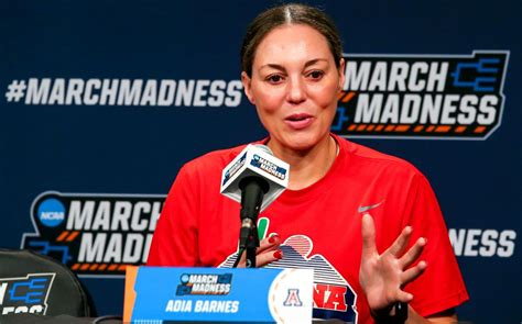 Wildcats coach Adia Barnes has kidney infection, remains in Tucson hospital