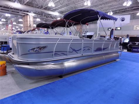 2017 Bentley Pontoons 220/223 Elite Rear Lounger Power Boat For Sale