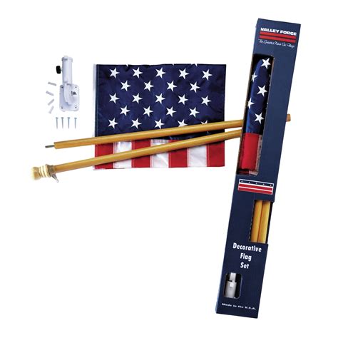 Valley Forge Flag 2.5 ft. x 4 ft. Boxed U.S. Flag Set with Wood Pole