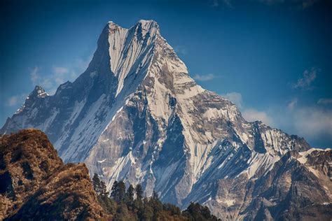 Machapuchare mountain, Annapurna, Nepal | Mountain paintings, Mountains, Annapurna