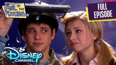 Phil of the Future First Full Episode! | S1 E1 | Meet the Curtis | @disneychannel - YouTube