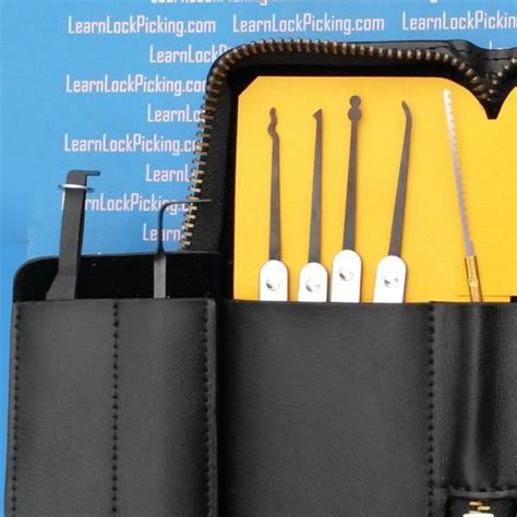 16 Piece Deluxe Lock Pick Set - LearnLockPicking.com