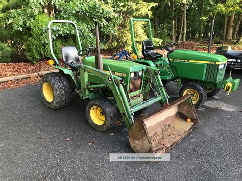 John Deere 650 W/ Loader