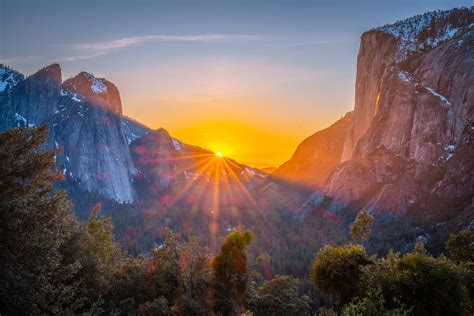 Four Mile Trail View Firefalls! Yosemite Firefall Yosemite National ...