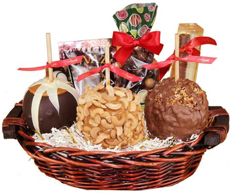 Medium Holiday Gourmet Caramel Apple Gift Basket