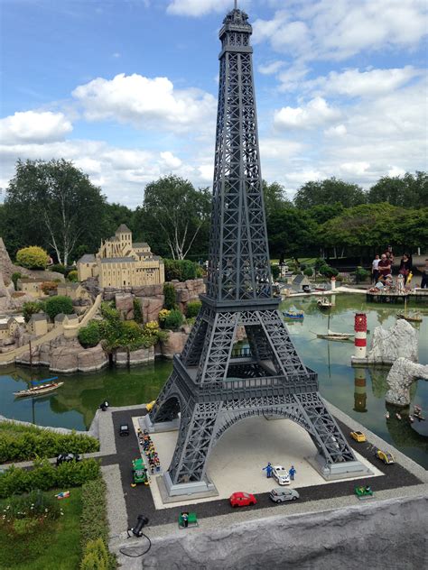 Eiffel Tower | Eiffel tower, Lego worlds, Tower