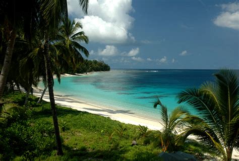 Surf In Mentawai Islands, Indonesia | Only in Indonesia