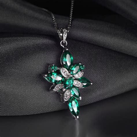 May Birthstone Flower Pendant Necklace – BlazeMall