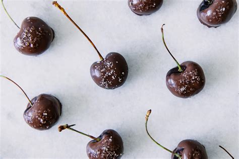 Salted Dark Chocolate Covered Cherries ⋆ Vegan + Only 20 Minutes!